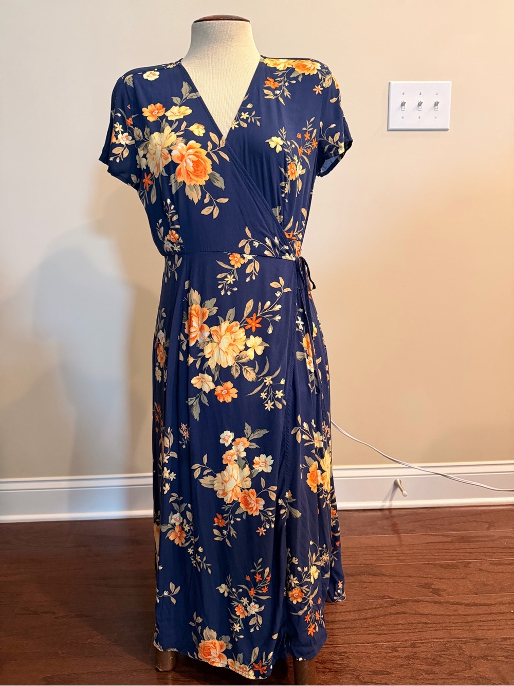 Old Navy Floral Maxi Dress Navy Blue Boho Size S